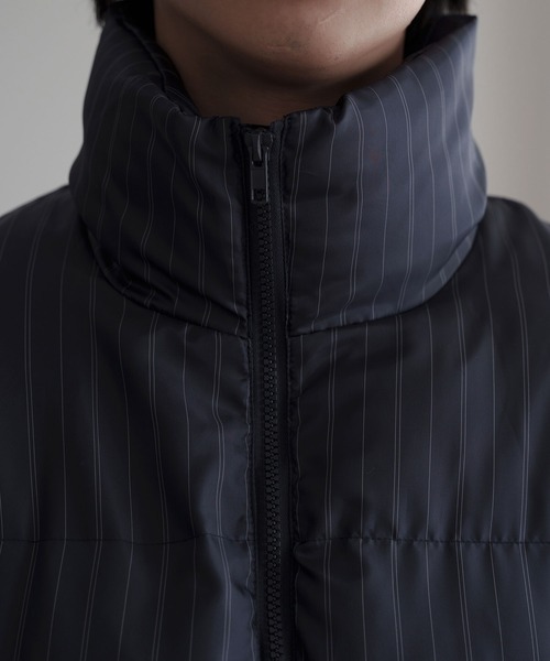 epnok(エプノック)の「ピンストライプ中綿ブルゾン(ブルゾン・メンズ・ネイビー/ブラック・MEDIUM/LARGE/SMALL)」の12枚目の写真