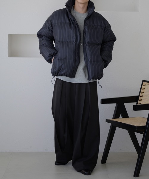 epnok(エプノック)の「ピンストライプ中綿ブルゾン(ブルゾン・メンズ・ネイビー/ブラック・MEDIUM/LARGE/SMALL)」の7枚目の写真