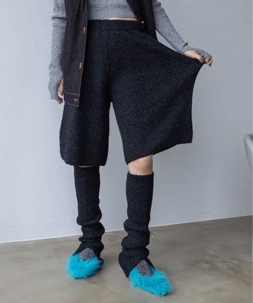 VACANCY（ヴァカンシー）の「スリット2wayリブニットパンツ/新色追加（その他パンツ・レディース・ボルドー/グレー/ブラック/オレンジ・FREE）」の2枚目の写真