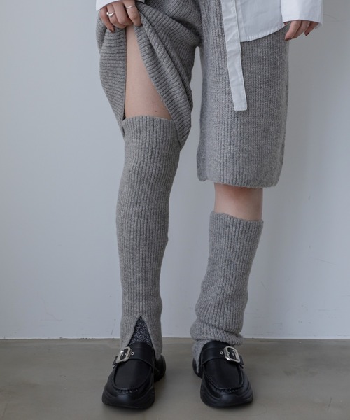 VACANCY（ヴァカンシー）の「スリット2wayリブニットパンツ/新色追加（その他パンツ・レディース・ボルドー/グレー/ブラック/オレンジ・FREE）」の21枚目の写真