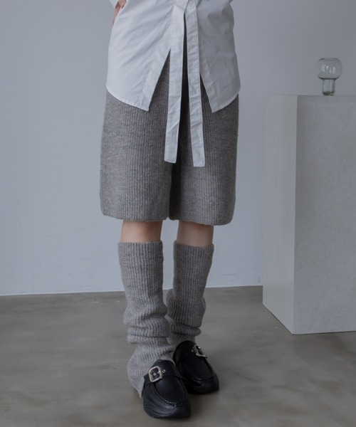 VACANCY（ヴァカンシー）の「スリット2wayリブニットパンツ/新色追加（その他パンツ・レディース・ボルドー/グレー/ブラック/オレンジ・FREE）」の18枚目の写真