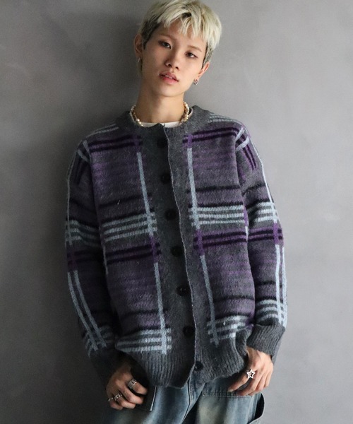 BARELY BLUE(ベアリーブルー)の「【 BARELY BLUE / ベアリーブルー 】 オーバーサイズ チェック ニット カーディガン / UNISEX(ニット/セーター・メンズ・カーキ/グレー・FREE)」の19枚目の写真
