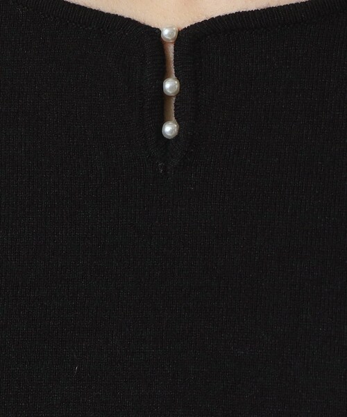 ITS'DEMO（イッツデモ）の「◆【吸湿発熱／薄手／マシンウォッシャブル】ハートネックニット（ニット/セーター・レディース・ブラック/ブルーグリーン/ライトイエロー系/アイボリー/サックスブルー・00）」の17枚目の写真