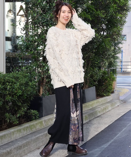 チチカカ(チチカカ)の「モシャモシャニットプルオーバー(ニット/セーター・レディース・ボルドー/ライトグレー/ブラック・FREE)」の5枚目の写真