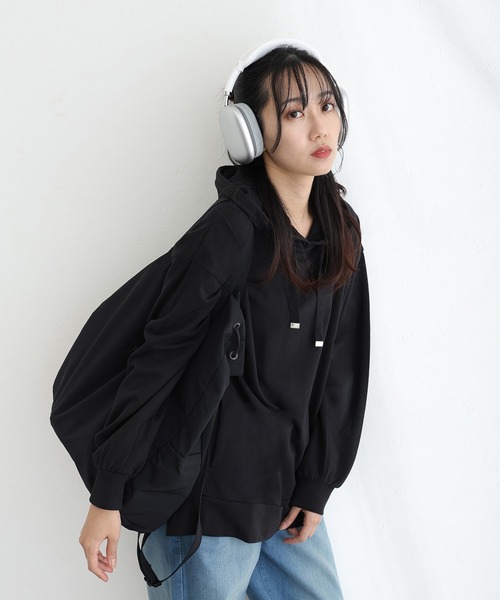 ElegChic(エレグシック)の「ミニ裏毛 スリット パーカースウェット(Tシャツ/カットソー・レディース・ライトカーキ/杢グレー/ブラック・M/XL/4L)」の4枚目の写真