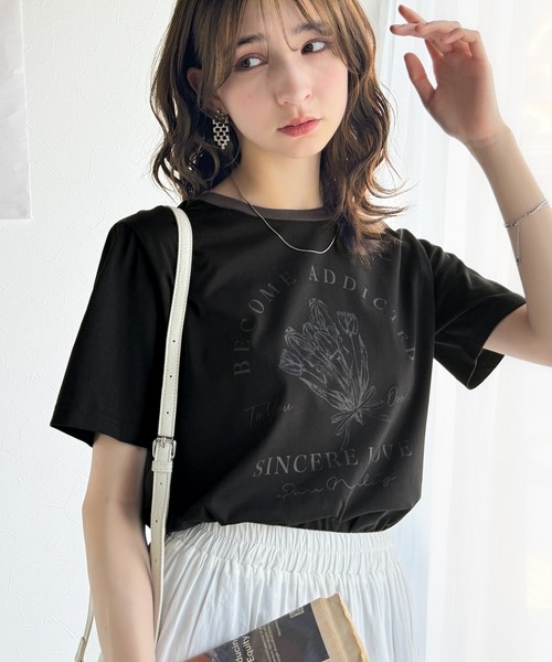classicalelf(クラシカルエルフ)の「トレンドのディテールが魅力。シルケットフラワーカーブロゴリンガー半袖Tシャツ(Tシャツ/カットソー・レディース・ホワイト×ブラウン/ホワイト×ブルー/ホワイト×ブラック/ブラック×グレー/グリーン系その他/ピンク・LARGE/MEDIUM/SMALL/X-LARGE)」の16枚目の写真