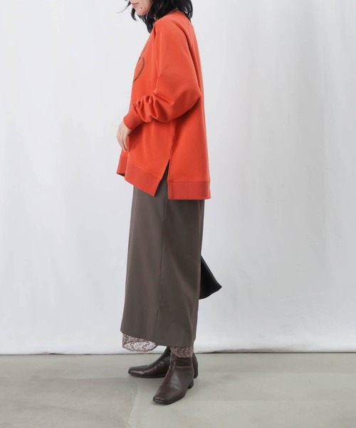 【セール】LC/LLL フロッキープリント裏毛ラグランプルオーバー（Tシャツ/カットソー）｜LUCA/LADY LUCK LUCA（ルカ/レディラックルカ）