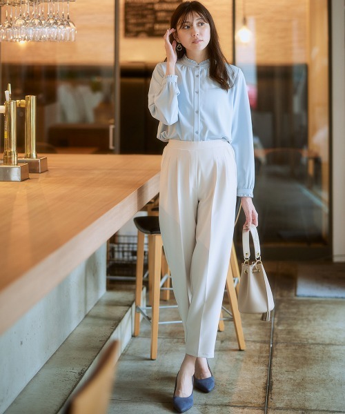 7days Life Styling（セブンデイズライフスタイリング）の「ダブルクロスツータックテーパードパンツ<大きいサイズ有>（スラックス・レディース・ピンク/ベージュ/ネイビー/ミント/ブラック・3L/LL/L/M/S/4L/5L/6L）」の17枚目の写真