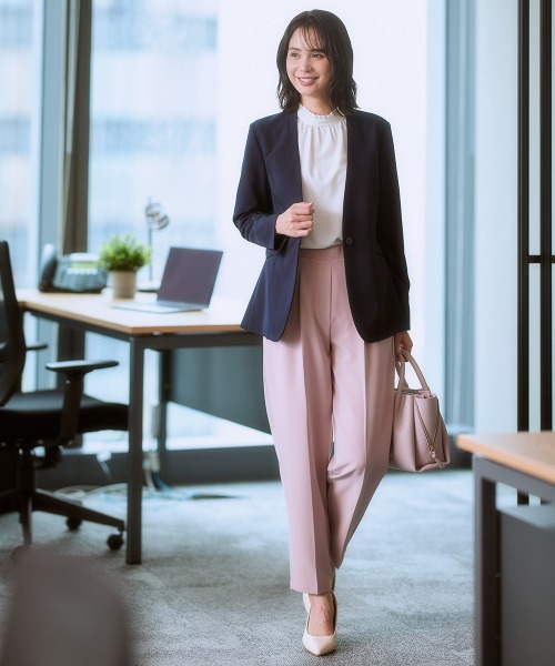 7days Life Styling(セブンデイズライフスタイリング)の「ダブルクロスツータックテーパードパンツ(スラックス・レディース・ピンク/ベージュ/ネイビー/ミント/ブラック・3L/LL/L/M/S/4L/5L/6L)」の22枚目の写真