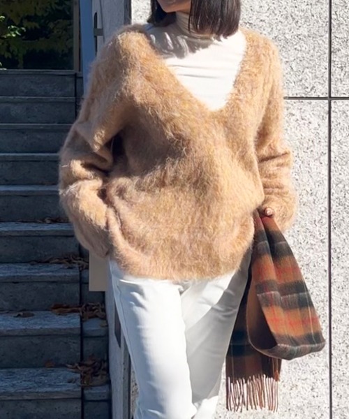 VICKY（ビッキー）の「ブークレシャギーニットVネックプルオーバー≪手洗い可能≫（ニット/セーター・レディース・ブルー/チャコールグレー/オレンジ・M）」の13枚目の写真