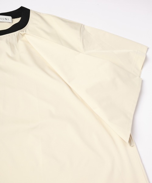 CULLNI（クルニ）の「High Count Stretch Twill Asymmetrical Pullover（Tシャツ/カットソー・メンズ・ネイビー/ブラック/オフホワイト・1/2/0）」の6枚目の写真