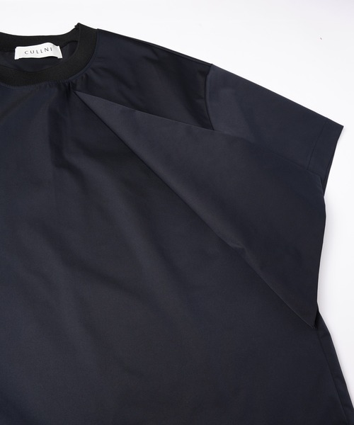 CULLNI（クルニ）の「High Count Stretch Twill Asymmetrical Pullover（Tシャツ/カットソー・メンズ・ネイビー/ブラック/オフホワイト・1/2/0）」の15枚目の写真