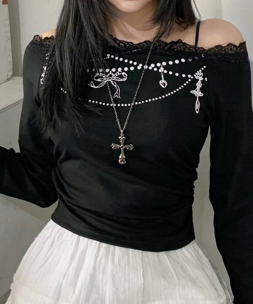 lilful（リルフル）の「ジュエリープリント オフショルレースロンT（Tシャツ/カットソー・レディース・ブラック/ホワイト・M/L）」の5枚目の写真