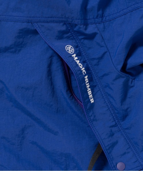 MAGIC NUMBER（マジック ナンバー）の「【MAGIC NUMBER】 RETRO WIND JK レトロウインドジャケット（ナイロンジャケット・メンズ・グリーン/ブルー/ブラック・LARGE/MEDIUM/X-LARGE）」の13枚目の写真