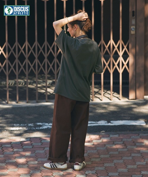DISCUS ATHLETIC(ディスカス アスレチック)の「【DISCUS ATHLETIC×Warner】コラボ グラフィックプリント半袖Tシャツ ディスカス アスレチック×ワーナー(Tシャツ/カットソー・レディース・スミクロ/ホワイト系/ホワイト系2/ホワイト系1/ブラック系1/ホワイト/ブラック系2/ブラック系・M/L)」の9枚目の写真