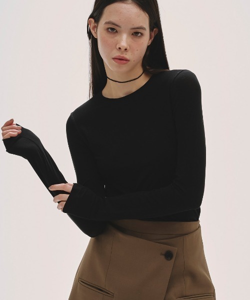 TODAYFUL（トゥデイフル）の「Powdery Backopen Tops（Tシャツ/カットソー・レディース・キナリ/ブルー系その他/ブラック/クリーム・FREE）」の3枚目の写真