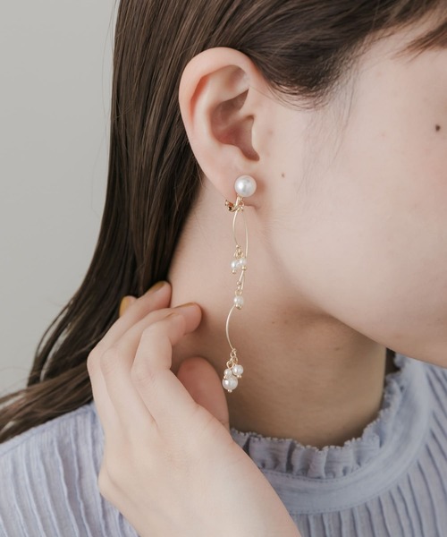 SMELLY（スメリー）の「ウェーブパールシャワーイヤリング（イヤリング・レディース・ゴールド系その他/シルバー系その他・-）」の8枚目の写真
