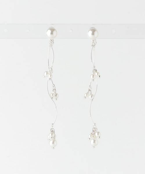 SMELLY（スメリー）の「ウェーブパールシャワーイヤリング（イヤリング・レディース・ゴールド系その他/シルバー系その他・-）」の12枚目の写真