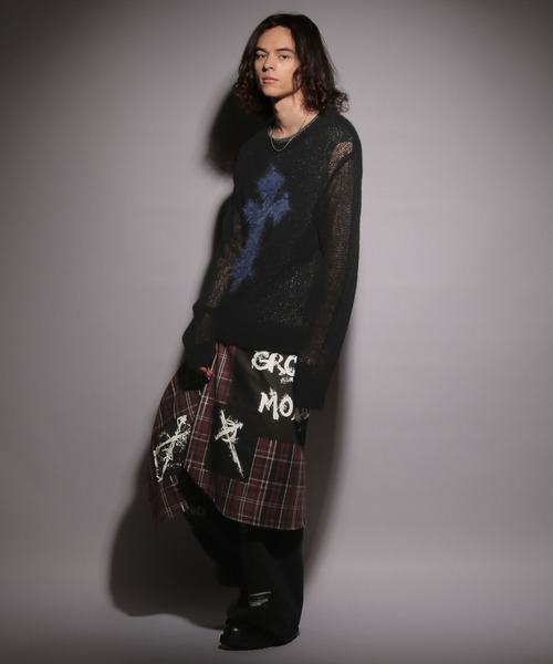 HARE（ハレ）の「【UNDERGROUND MODE】シアークロスモチーフニット(HARE)（ニット/セーター・メンズ・ブラック/レッド・FREE）」の6枚目の写真