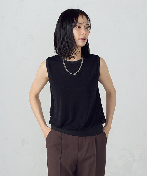 COMME CA ISM（コムサイズム）の「シャイニー　タンクトップ（タンクトップ・レディース・アイボリー/ブラック/チャコール/モカ・MEDIUM/LARGE）」の11枚目の写真