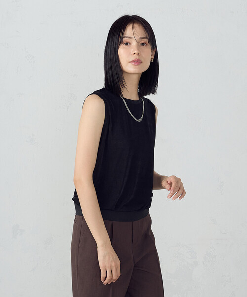 COMME CA ISM（コムサイズム）の「シャイニー　タンクトップ（タンクトップ・レディース・アイボリー/ブラック/チャコール/モカ・MEDIUM/LARGE）」の12枚目の写真