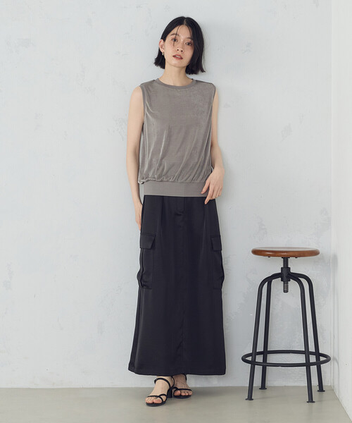 COMME CA ISM（コムサイズム）の「シャイニー　タンクトップ（タンクトップ・レディース・アイボリー/ブラック/チャコール/モカ・MEDIUM/LARGE）」の13枚目の写真