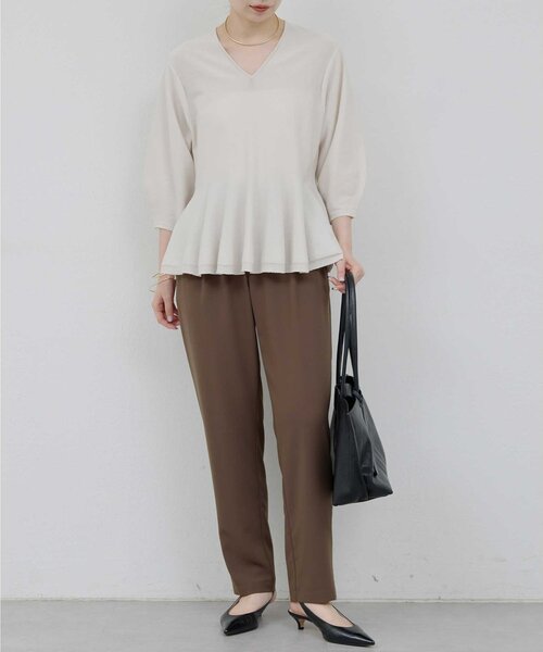 GALLARDAGALANTE（ガリャルダガランテ）の「【春夏素材にアップデート！】ペプラムプルオーバー（ニット/セーター・レディース・ライトグレー/ブルー/ブラック・FREE）」の14枚目の写真