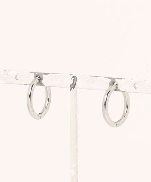 ARCHIVER（アーカイバ）の「【RS】"Stainless" Hoop Ear Crip 14mm（イヤリング・レディース・ブラック/シルバー・FREE）」の3枚目の写真