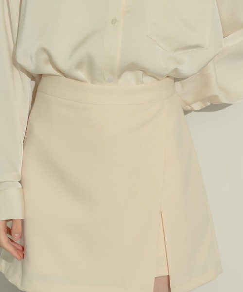 NEUNA（ヌナ）の「ラップミニスカート（スカート・レディース・ブラック/アイボリー・MEDIUM/SMALL）」の4枚目の写真