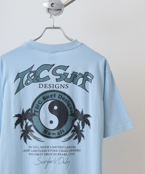 T&C(タウン&カントリー)の「T&C タウン&カントリー フロントプリント バックプリント サーファーズ 半袖TEEシャツ(Tシャツ/カットソー・メンズ・ホワイト系その他2/ホワイト系その他4/ブラック/ブルー系その他2/ブルー系その他3/ブルー系その他4/ホワイト系その他5/サックスブルー/ブルー系その他5/ホワイト系その他6/ブラック系その他2/ブルーグレー/ネイビー/ブルー系その他/イエロー/ベージュ/ホワイト/ホワイト系その他/ホワイト系その他3/ベージュ系その他2・M/L/LL)」の14枚目の写真
