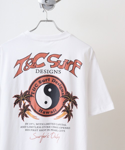 T&C(タウン&カントリー)の「T&C タウン&カントリー フロントプリント バックプリント サーファーズ 半袖TEEシャツ(Tシャツ/カットソー・メンズ・ホワイト系その他2/ホワイト系その他4/ブラック/ブルー系その他2/ブルー系その他3/ブルー系その他4/ホワイト系その他5/サックスブルー/ブルー系その他5/ホワイト系その他6/ブラック系その他2/ブルーグレー/ネイビー/ブルー系その他/イエロー/ベージュ/ホワイト/ホワイト系その他/ホワイト系その他3/ベージュ系その他2・M/L/LL)」の6枚目の写真
