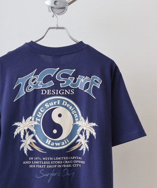 T&C(タウン&カントリー)の「T&C タウン&カントリー フロントプリント バックプリント サーファーズ 半袖TEEシャツ(Tシャツ/カットソー・メンズ・ホワイト系その他2/ホワイト系その他4/ブラック/ブルー系その他2/ブルー系その他3/ブルー系その他4/ホワイト系その他5/サックスブルー/ブルー系その他5/ホワイト系その他6/ブラック系その他2/ブルーグレー/ネイビー/ブルー系その他/イエロー/ベージュ/ホワイト/ホワイト系その他/ホワイト系その他3/ベージュ系その他2・M/L/LL)」の19枚目の写真