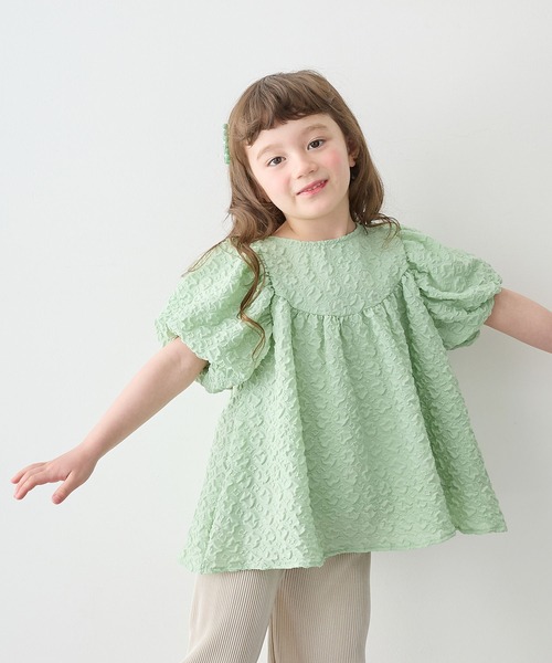 Piet(ピエット)の「ふんわり ボリューム バルーンスリーブ ブラウス(シャツ/ブラウス・キッズ・ブラック/オフホワイト/ピンク/グリーン・110/120/100/130)」の3枚目の写真