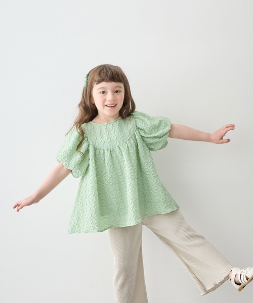 Piet(ピエット)の「ふんわり ボリューム バルーンスリーブ ブラウス(シャツ/ブラウス・キッズ・ブラック/オフホワイト/ピンク/グリーン・110/120/100/130)」の22枚目の写真