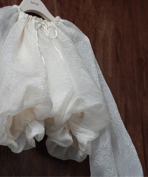 lawgy（ラウジー）の「hem balloon volume sheer blouse / ヘム