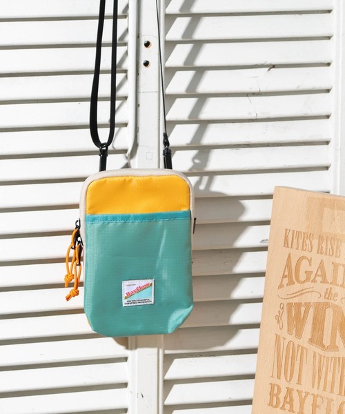 COBMASTER（コブマスター）の「【COBMASTER（コブマスター）×BAYFLOW】スマホポーチ（ポーチ・レディース・グリーン/ホワイト/ブラック/ブルー・0）」の7枚目の写真