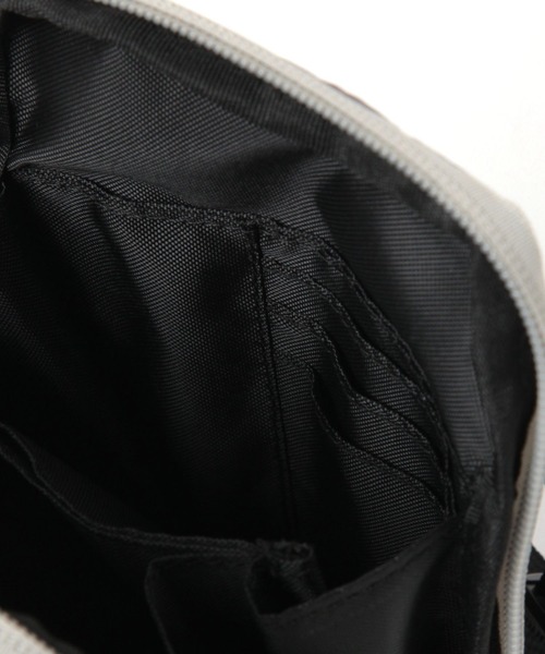 COBMASTER（コブマスター）の「【COBMASTER（コブマスター）×BAYFLOW】スマホポーチ（ポーチ・レディース・グリーン/ホワイト/ブラック/ブルー・0）」の20枚目の写真