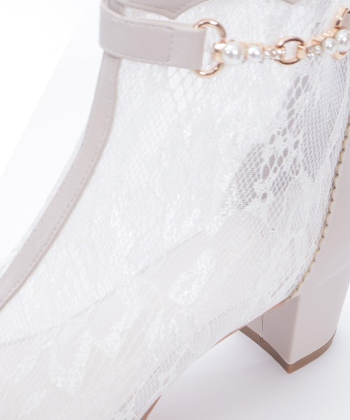 axes femme（アクシーズファム）の「オープントゥレースブーツ（ブーツ・レディース・ブラック/ベージュ・MEDIUM/LARGE）」の7枚目の写真