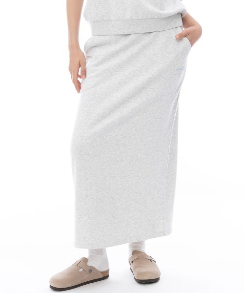 RVCA(ルーカ)の「RVCA レディース BALANCE BOX LONG SKIRT スカート 【2025年春夏モデル】/ルーカワンポイントロゴスカート(スカート・レディース・ブラック/ホワイト/グレー・SMALL/MEDIUM)」の3枚目の写真
