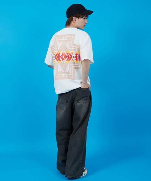 SIDEWAY STANCE(サイドウェイスタンス)の「【SIDEWAY STANCE】パイル地 半袖Tシャツ(Tシャツ/カットソー・メンズ・ホワイト/ライトグレー/ブラック/ホワイト系/ホワイト系1/ブラック系/ブラック系1/ライトグレー系/ライトグレー系1・SMALL/MEDIUM/LARGE/X-LARGE)」の10枚目の写真