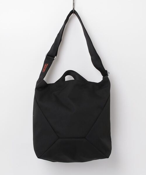 MYSTERY RANCH（ミステリーランチ）の「MYSTERY RANCH/ミステリーランチ　BINDLE 10　ビンドル10（トートバッグ・メンズ・ブラック・F）」の2枚目の写真