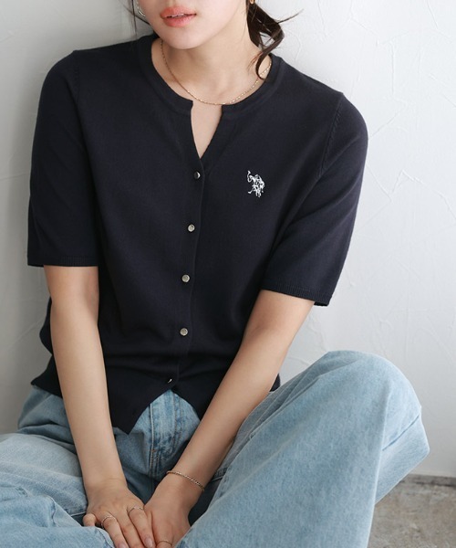 U.S. POLO ASSN.(ユーエスポロアッスン)の「U.S. POLO ASSN. キーネックデザインカーディガン(カーディガン/ボレロ・レディース・ネイビー/ブルー系その他/アイボリー系/グレー系その他/ブラック系その他/レッド系その他・M/L/LL)」の7枚目の写真