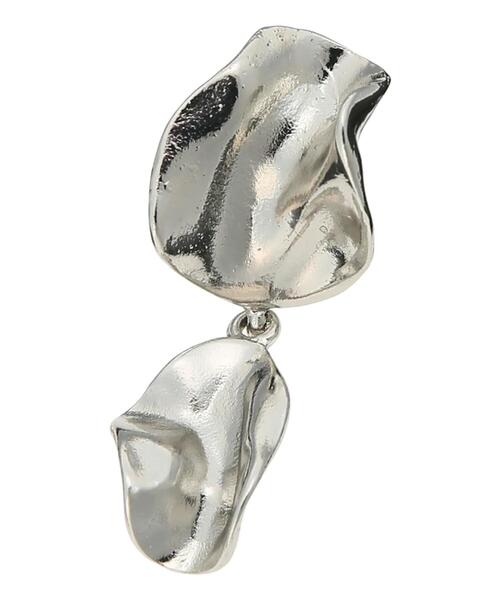 Te chichi（テチチ）の「ニュアンスフラワーイヤリング（イヤリング・レディース・ゴールド/シルバー・F）」の7枚目の写真