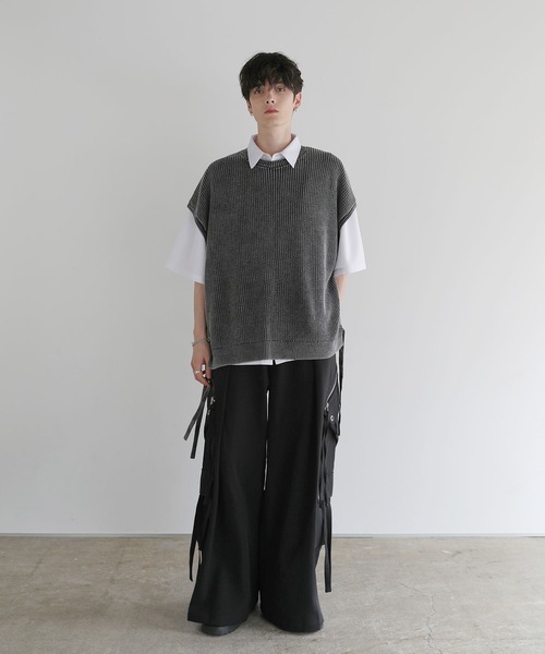 LILL(リル)の「ヴィンテージ加工ルーズシルエットサイドコードニットベスト(ベスト・メンズ・ブラック系/グレー系・S/M/L)」の20枚目の写真