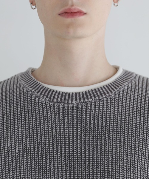 LILL(リル)の「ヴィンテージ加工ルーズシルエットサイドコードニットベスト(ベスト・メンズ・ブラック系/グレー系・S/M/L)」の10枚目の写真