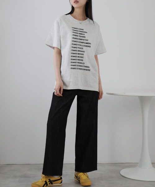 Ulysses(ユリシス)の「プリントデザインTシャツ(Tシャツ/カットソー・レディース・ベージュ/ダークグレー/ホワイト/ブラック・F)」の5枚目の写真