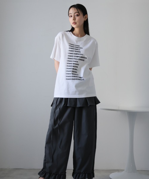 Ulysses(ユリシス)の「プリントデザインTシャツ(Tシャツ/カットソー・レディース・ベージュ/ダークグレー/ホワイト/ブラック・F)」の18枚目の写真