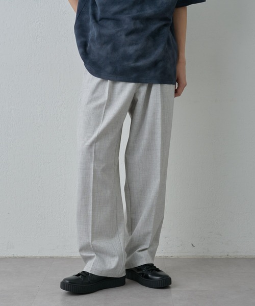 COLONY 2139(コロニートゥーワンスリーナイン)の「パウダートロストレートパンツ(スラックス・メンズ・アイボリー/ブラック・MEDIUM/LARGE)」の20枚目の写真