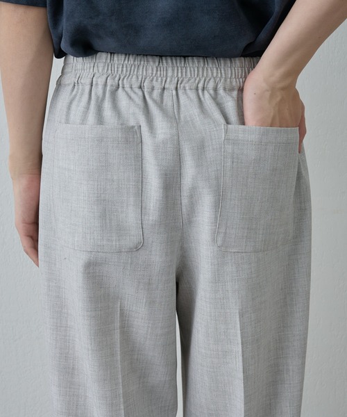 COLONY 2139(コロニートゥーワンスリーナイン)の「パウダートロストレートパンツ(スラックス・メンズ・アイボリー/ブラック・MEDIUM/LARGE)」の12枚目の写真