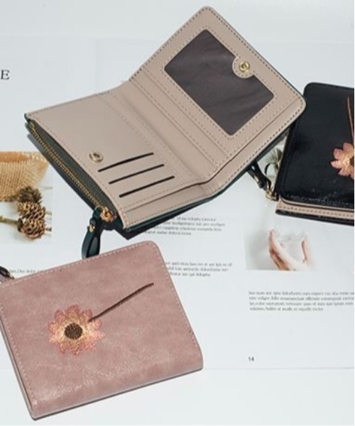 Burner(バーナー)の「【OKUOKU 0909】二つ折り ミニ財布 花柄刺繍 oku-wallet-642250183722-12(財布・レディース・レッド/ピンク/ダークグリーン/ブラック・FREE)」の5枚目の写真